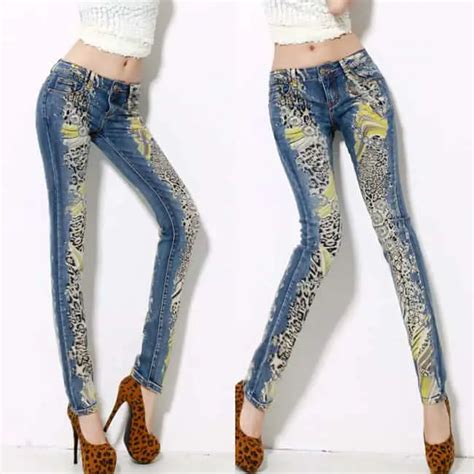 Women’s Designer Jeans .